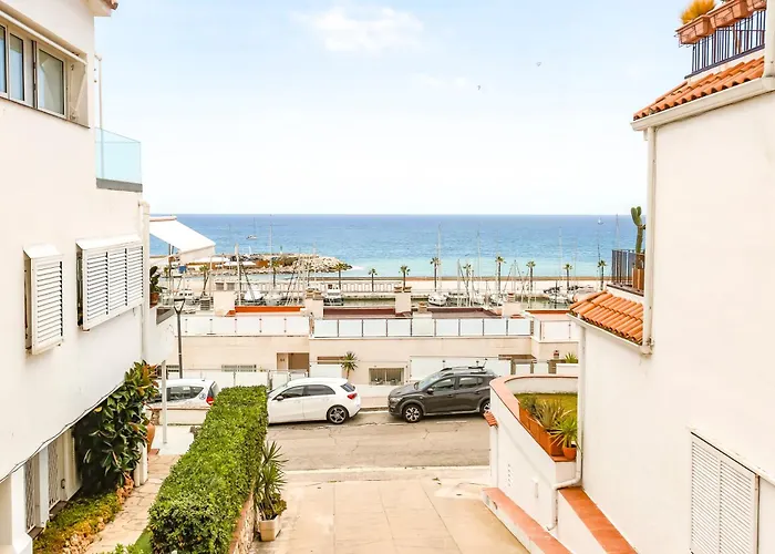 Infinity Jupi Sea * Sitges