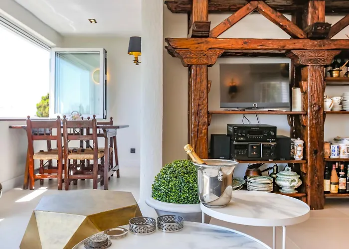 Infinity Jupi Sea Sitges