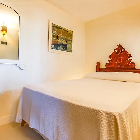 Infinity Jupi Sea Apartment