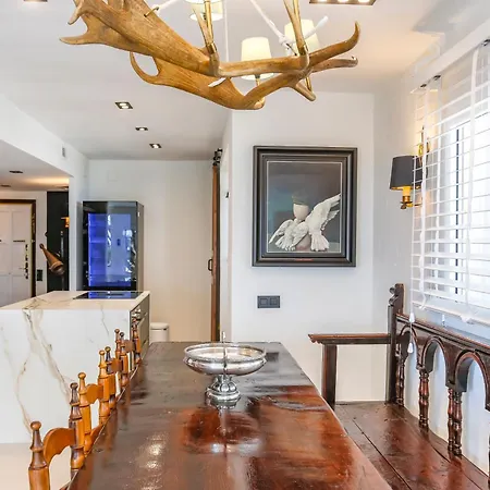 Infinity Jupi Sea Sitges