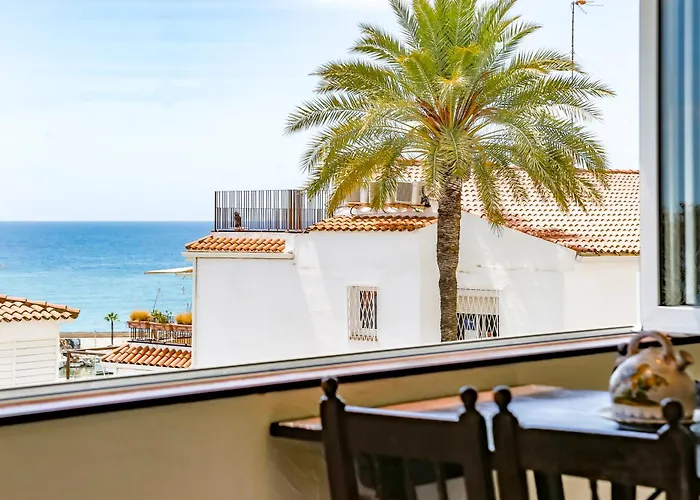 Infinity Jupi Sea * Sitges